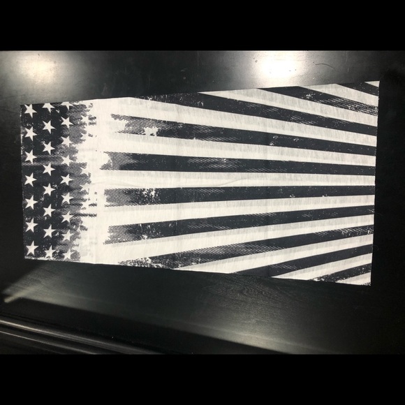 Black/white American flag face shield/tube bandana - Picture 5 of 9